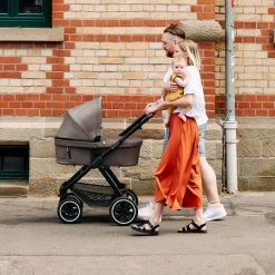 ABC Design 3in1 Kinderwagen-Set Samba - inkl. Babywanne, Autositz Tulip, Sportsitz und Zubehörpaket - Pure Edition - Nature - Kollektion 2023 11 ABC Design 3in1 Kinderwagen-Set Samba - inkl. Babywanne, Autositz Tulip, Sportsitz und Zubehörpaket - Pure Edition - Nature - Kollektion 2023 -Deutschland Kinderwagen Verkäufe 2024 abc design 3in1 kinderwagen set samba inkl babywanne autositz tulip sportsitz und zubehorpaket pure edition nature 12003912103 3in1 zamboo d4