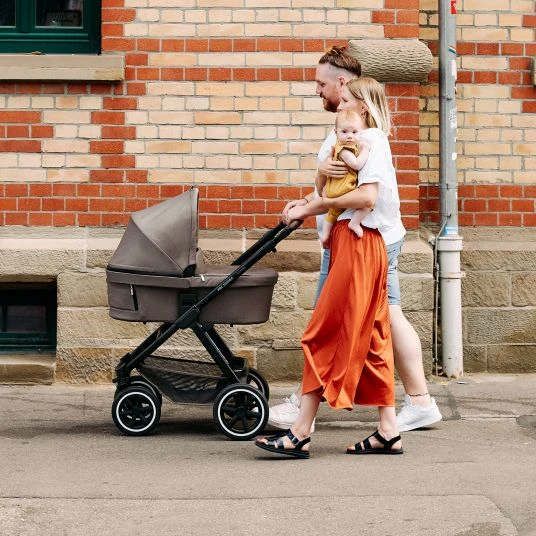 ABC Design 3in1 Kinderwagen-Set Samba - inkl. Babywanne, Autositz Tulip, Sportsitz und Zubehörpaket - Pure Edition - Nature - Kollektion 2023 6 ABC Design 3in1 Kinderwagen-Set Samba - inkl. Babywanne, Autositz Tulip, Sportsitz und Zubehörpaket - Pure Edition - Nature - Kollektion 2023 – Bild 4