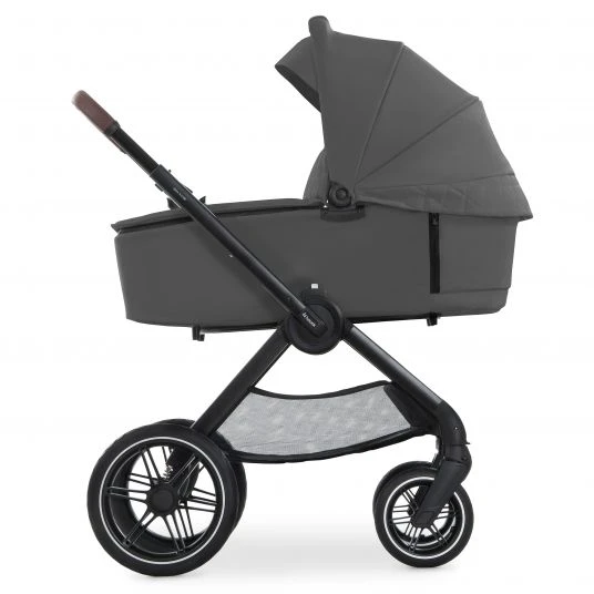 Hauck Kombi-Kinderwagen Walk N Care Set inkl. Babywanne, Sportsitz, Beindecke und XXL Zubehörpaket - Dark Grey - Kollektion 2022 5 Hauck Kombi-Kinderwagen Walk N Care Set inkl. Babywanne, Sportsitz, Beindecke und XXL Zubehörpaket - Dark Grey - Kollektion 2022 – Bild 3