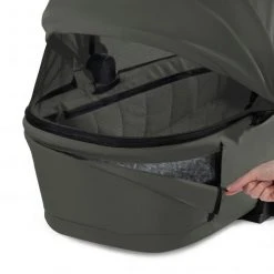 Hauck Kombi-Kinderwagen Walk N Care Set inkl. Babywanne, Sportsitz, Beindecke und XXL Zubehörpaket - Dark Olive - Kollektion 2022 -Deutschland Kinderwagen Verkäufe 2024 hauck kombi kinderwagen walk n care set inkl babywanne sportsitz beindecke und xxl zubehorpaket dark olive 393 447 xxl zub d5