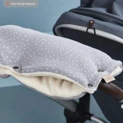 Kraftkids Handwärmer / Handmuff für Kinderwagen & Buggy - Punkte - Weiß / Grau -Deutschland Kinderwagen Verkäufe 2024 kraftkids handwarmer handmuff fur kinderwagen buggy punkte weiss grau brk120 d2